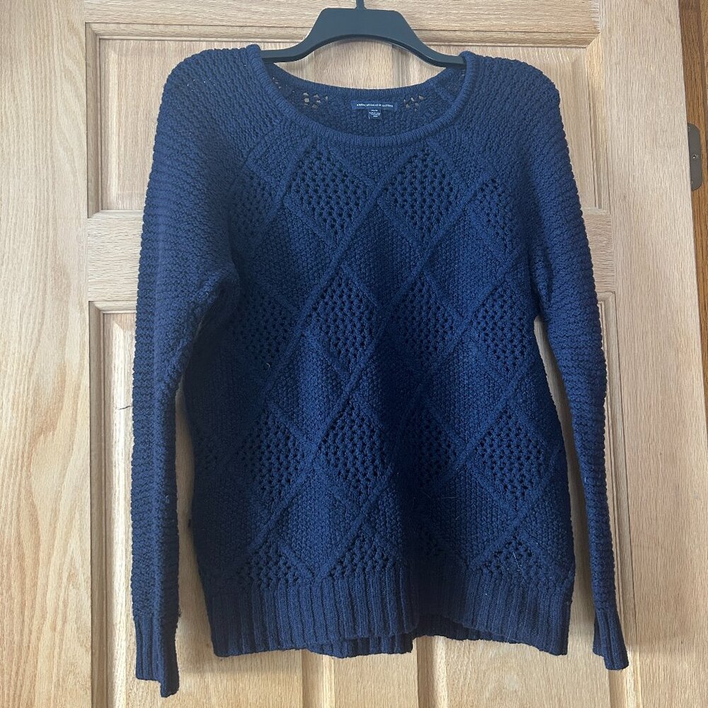 Navy American Eagle sweater